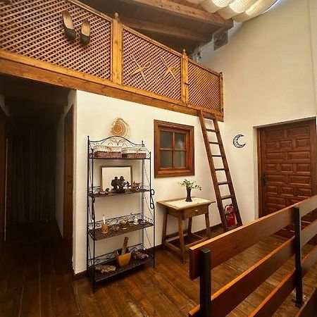 Espaciosa Y Elegante Casa Rural En Los Marines Eksteriør bilde
