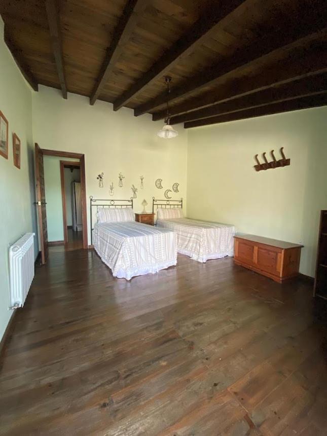 Espaciosa Y Elegante Casa Rural En Los Marines Eksteriør bilde