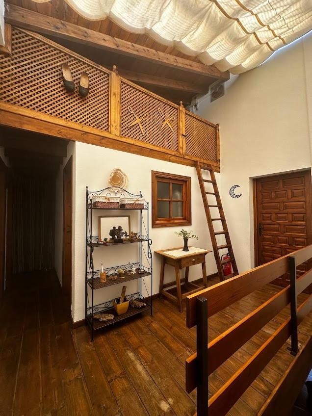 Espaciosa Y Elegante Casa Rural En Los Marines Eksteriør bilde