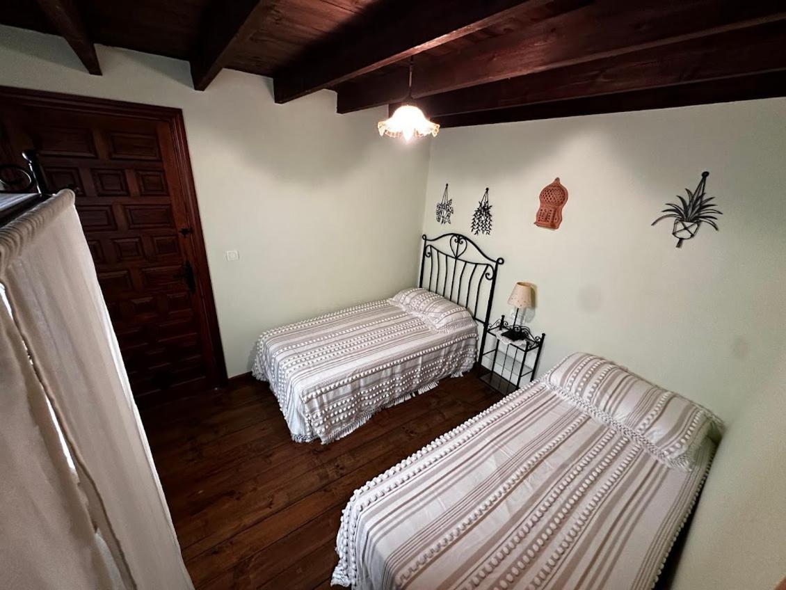 Espaciosa Y Elegante Casa Rural En Los Marines Eksteriør bilde